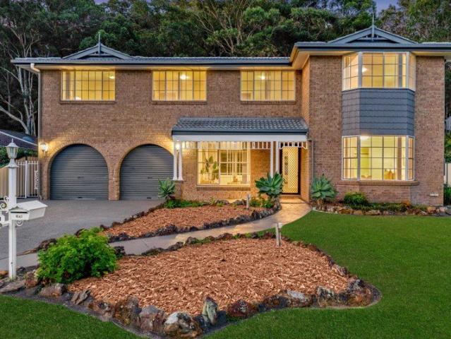 Spacious Family Entertainer in Coveted Heritage Estate