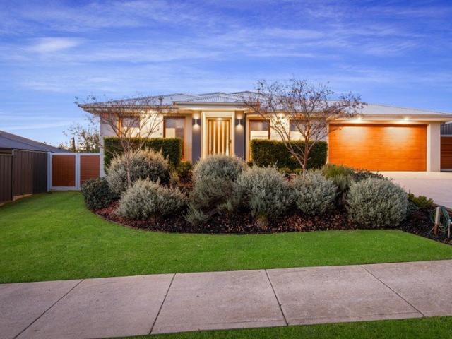 Spacious Family Excellence in a Premium Thurgoona Pocket