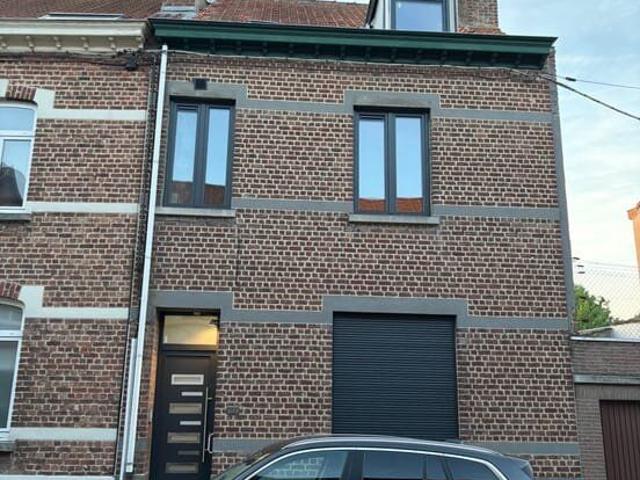 Spacious family house close to schools in Tervuren