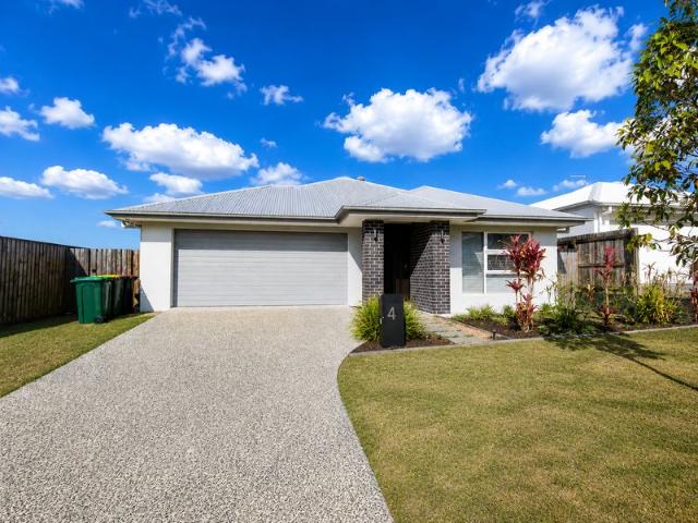 SPACIOUS FAMILY HOME!