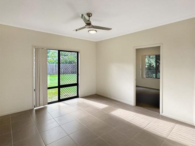 Spacious Family Home 4 Bedrooms, 2 Bathrooms, Double Garage