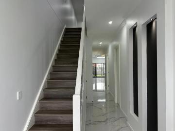 Spacious Family Home, 5 Bedrooms, Multiple Living Areas, High End Comforts!