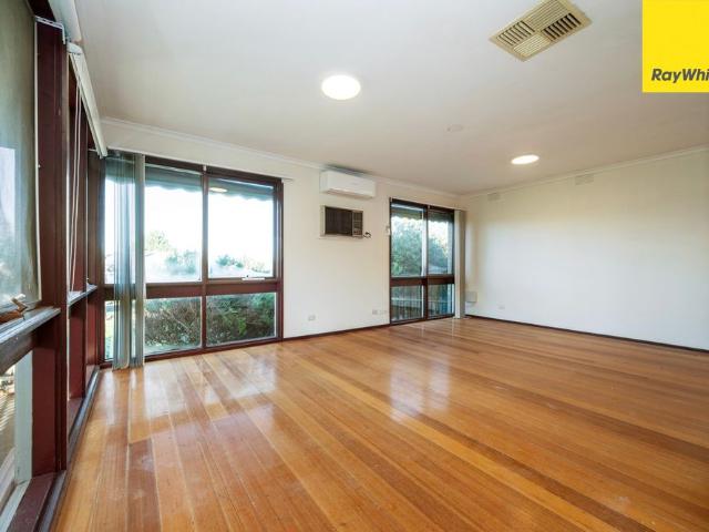 Spacious Family Home!