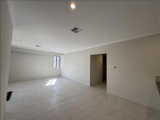 Spacious Family Home!