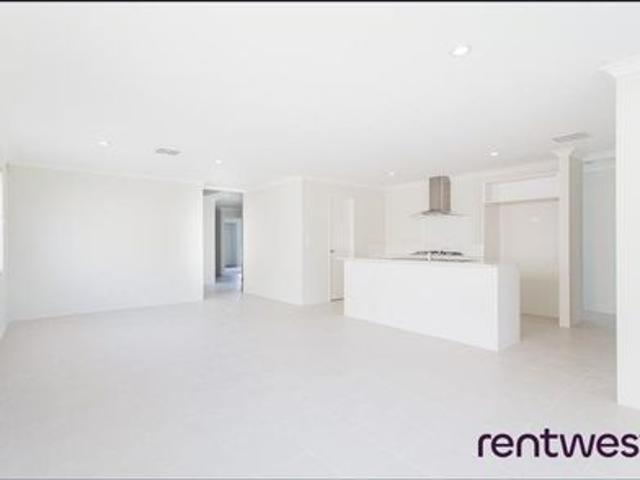 SPACIOUS FAMILY HOME