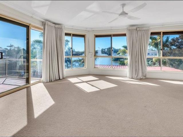 Spacious Family Home