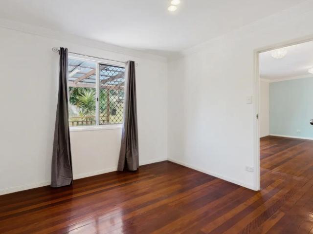 SPACIOUS FAMILY HOME