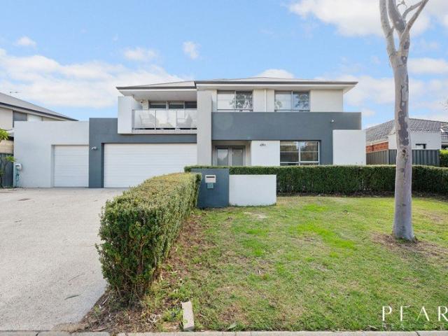 SPACIOUS FAMILY HOME