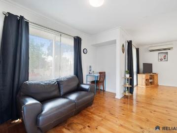 Spacious Family Home!