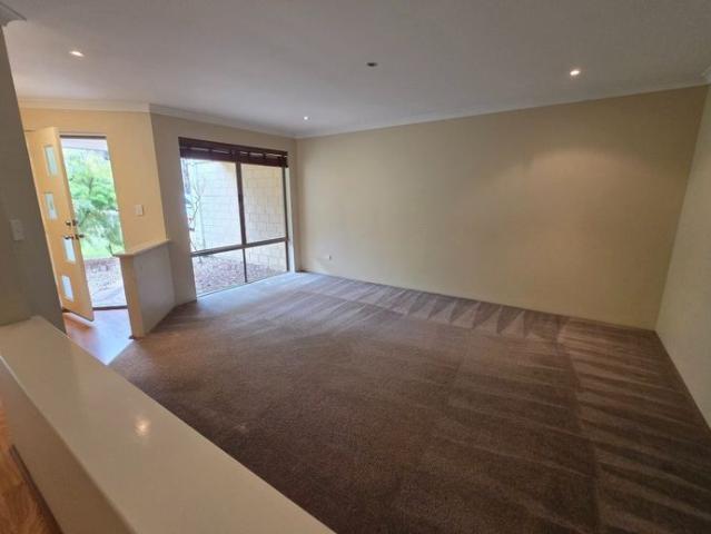 SPACIOUS FAMILY HOME