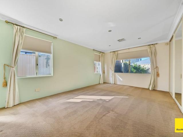 SPACIOUS FAMILY HOME