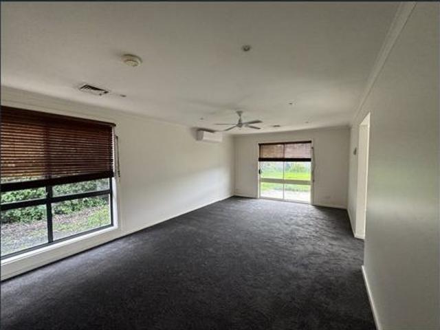 SPACIOUS FAMILY HOME