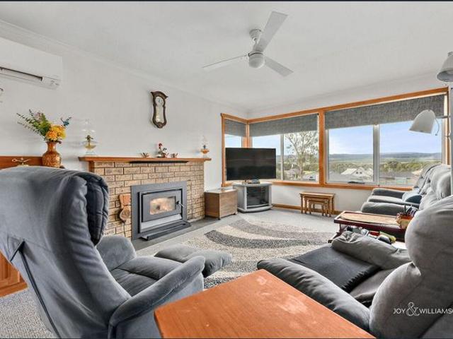 Spacious Family Home