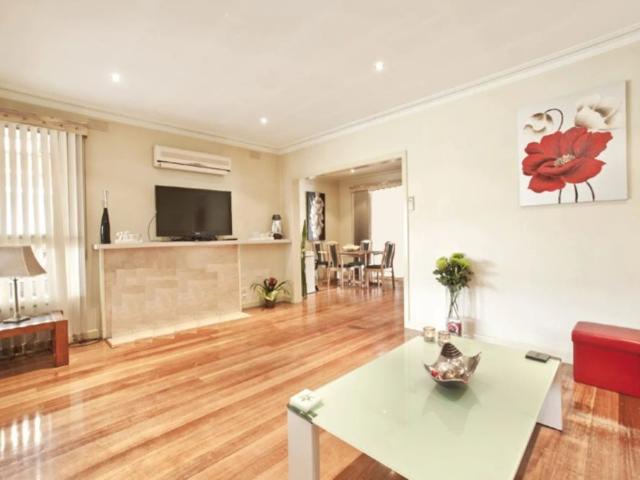 Spacious Family Home!
