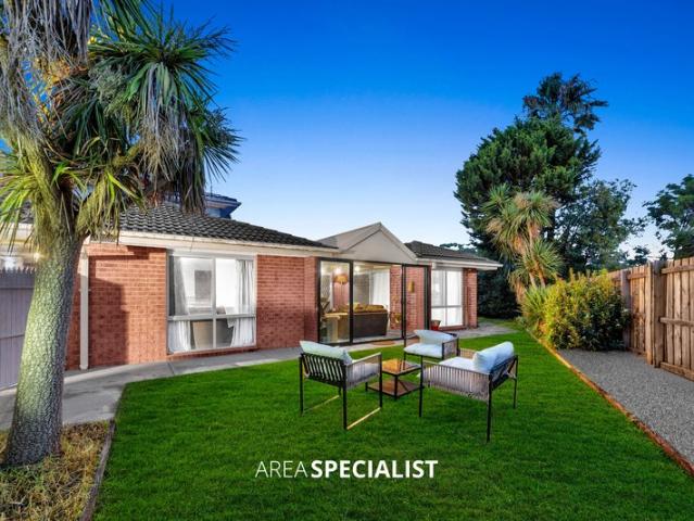 Spacious Family Home with Multiple Living Zones & Effortless Entertaining Appeal!