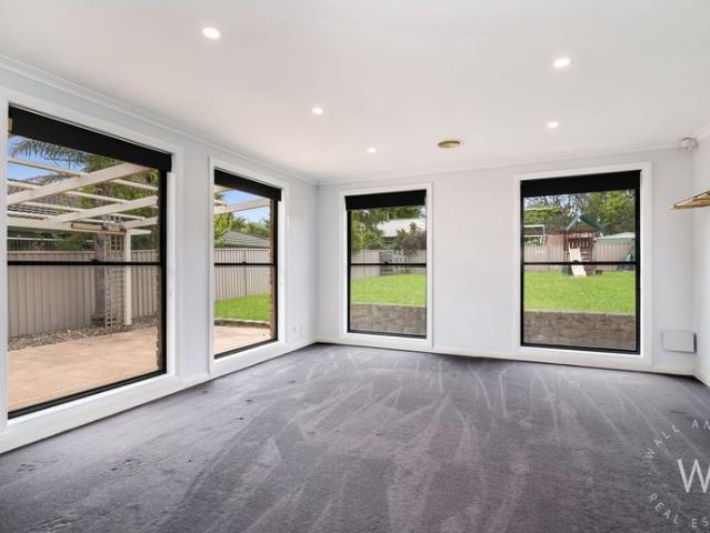 Spacious Family Home with Multiple Living Zones, Great Outdoor Entertaining and Solar Power
