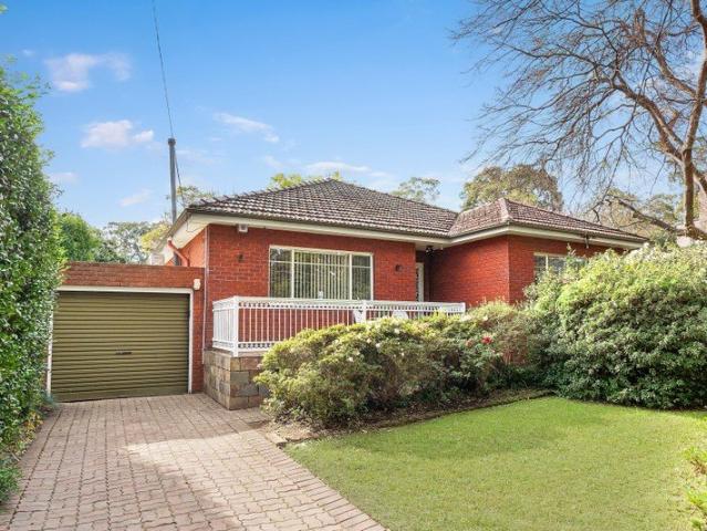 Spacious Family Home with Multiple Living Zones Moments from the Village