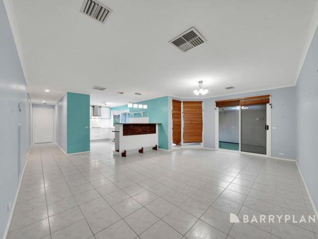Spacious Family Home with Multiple Living Areas