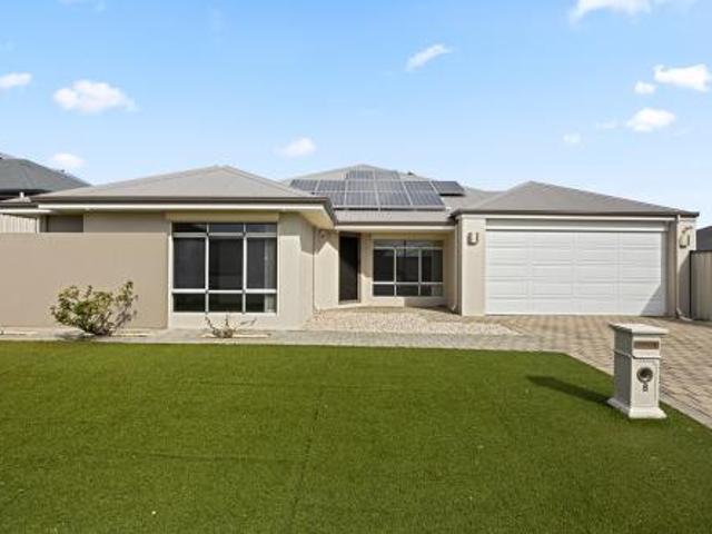 Spacious Family Home with Multiple Living Areas