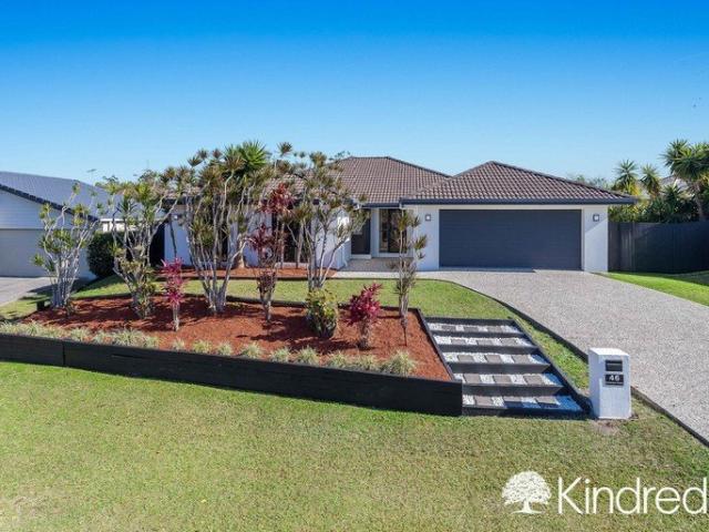 Spacious Family Home with Multiple Living Areas