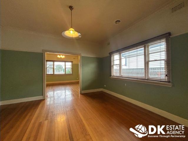 Spacious Family Home with Multiple Living Areas