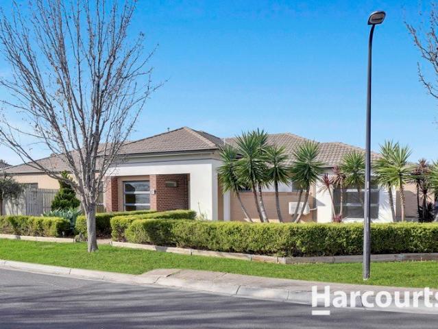 Spacious Family Home with Multiple Living Areas