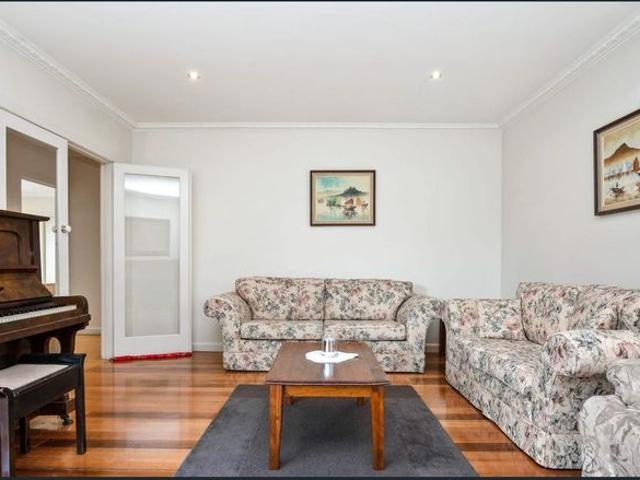 Spacious Family Home with Multiple Living Areas