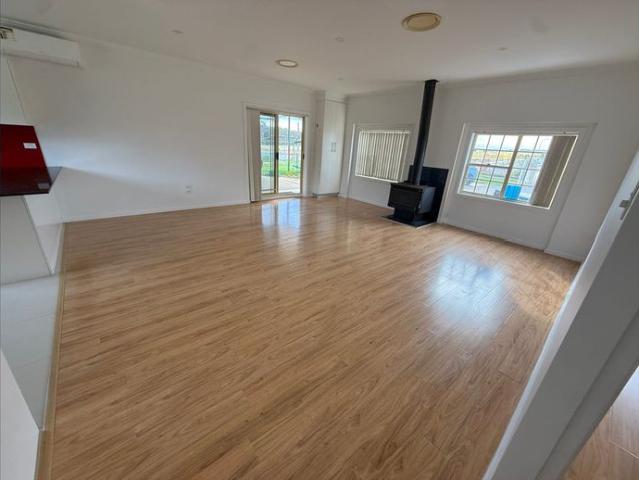 Spacious Family Home with Multiple Living Areas