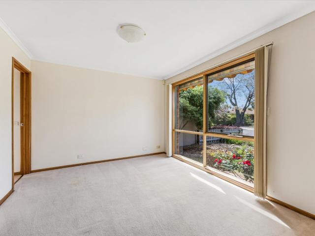 Spacious Family Home with Multiple Living Areas and Outdoor Entertaining