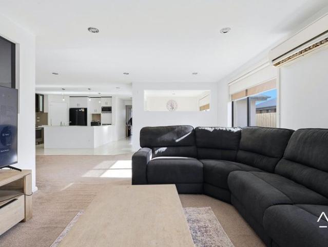 Spacious Family Home with Multiple Living Areas and Outdoor Entertaining