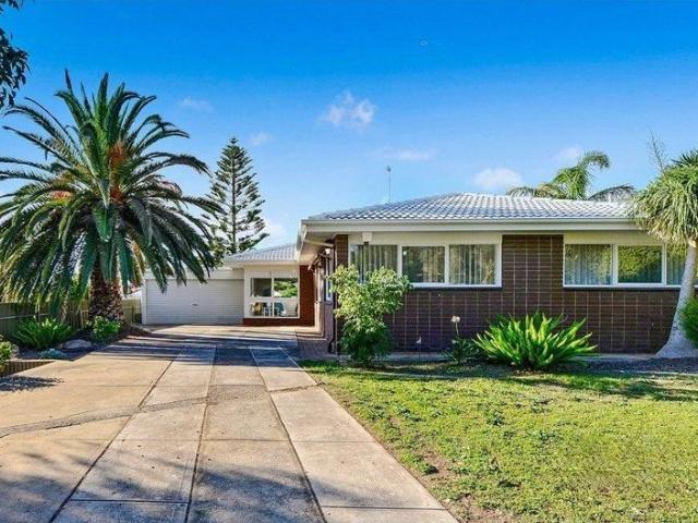 Spacious Family Home with Multiple Living Areas and Large Backyard