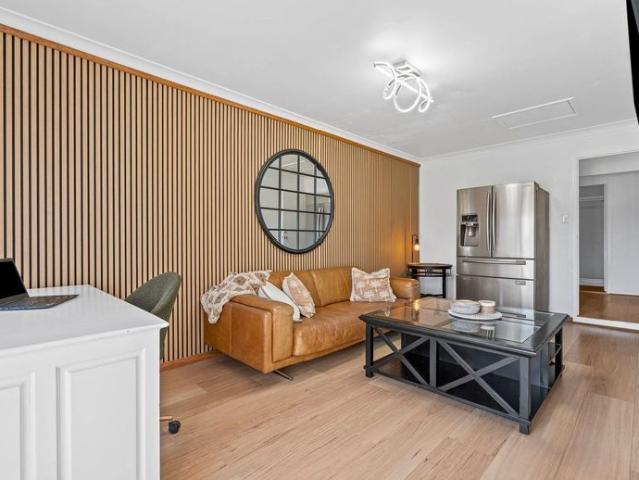 Spacious Family Home with Multiple Living Areas Entertainers Paradise