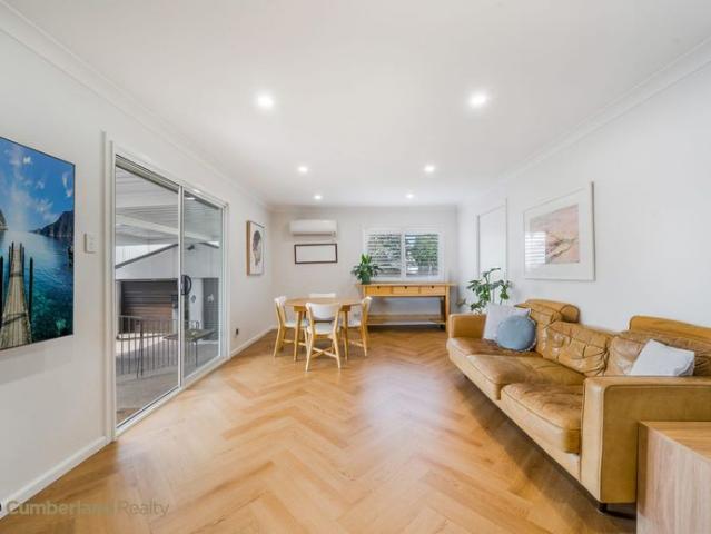 SPACIOUS FAMILY HOME WITH MULTIPLE LIVING AREAS & EXCEPTIONAL PARKING