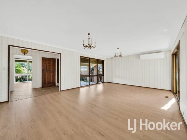 Spacious Family Home with Multiple Living Areas in a Convenient Bulleen Location