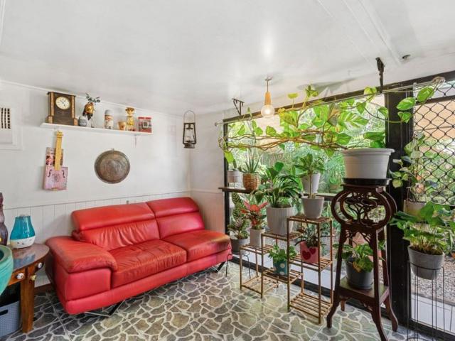 Spacious Family Home with Multiple Living Areas & Outdoor Entertaining