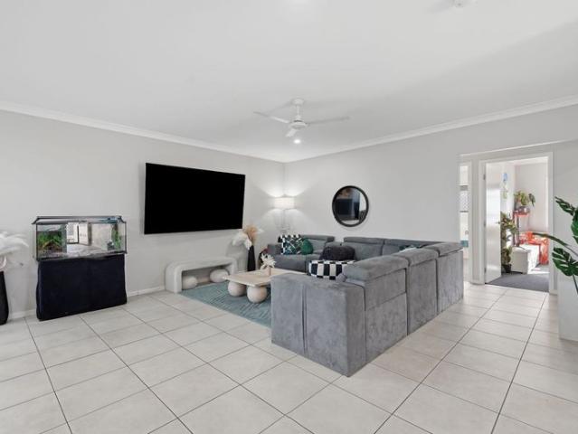 Spacious Family Home with Multiple Living Areas & Oversized Garage