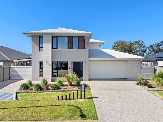 Spacious Family Home With Many Extras