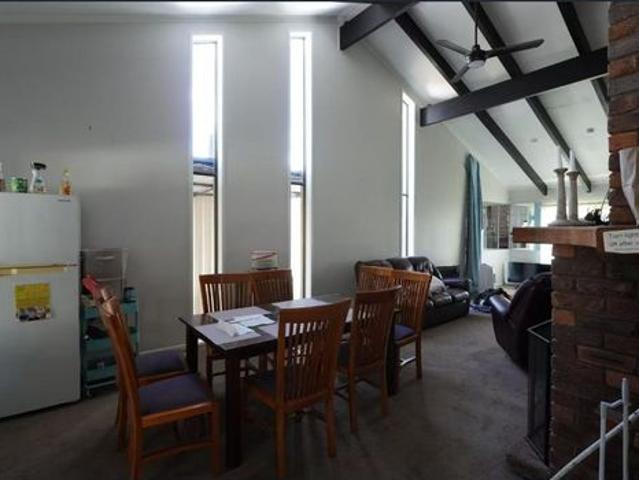Spacious Family Home with Massive Shed and Pool – Room Available for $270/week Bills included