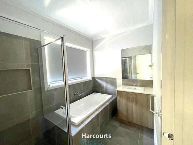 Spacious Family Home with Modern Comforts in Beveridge