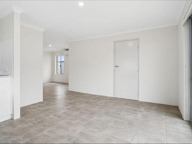 Spacious Family Home with Modern Comforts in Byford