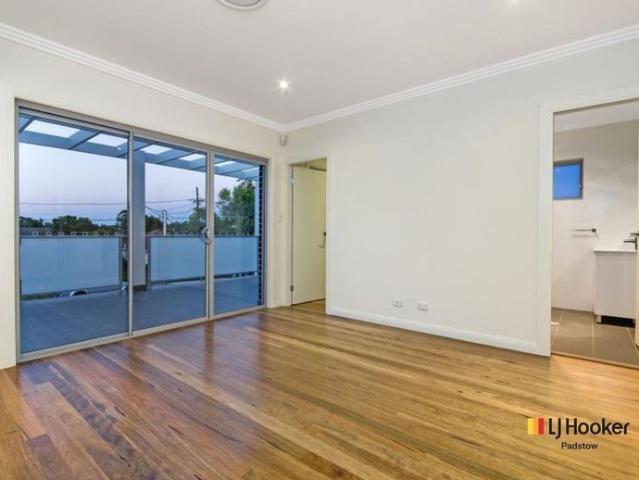 Spacious Family Home with Modern Interiors & Prime Revesby Location