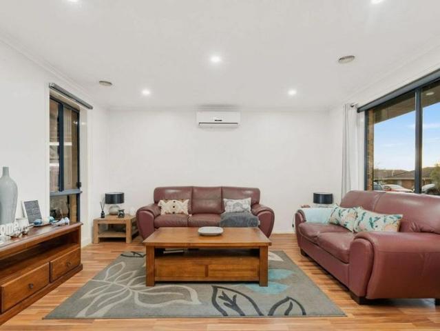Spacious Family Home with Outdoor Entertaining in Prime Cranbourne West Location