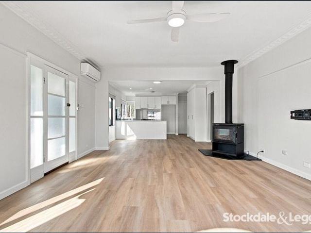 Spacious Family Home with Outstanding Parking & Outdoor Space