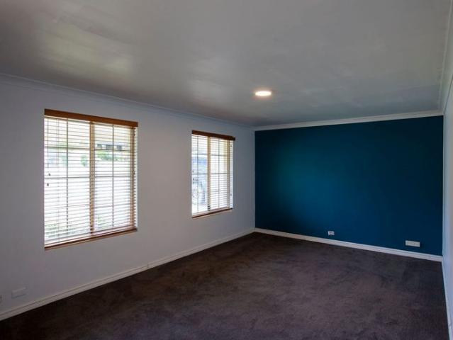 Spacious Family Home with a Fantastic Backyard!