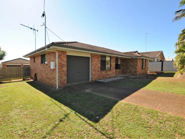Spacious Family Home with a Large Covered Outdoor Area!