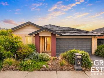 Spacious Family Home with Alfresco Charm