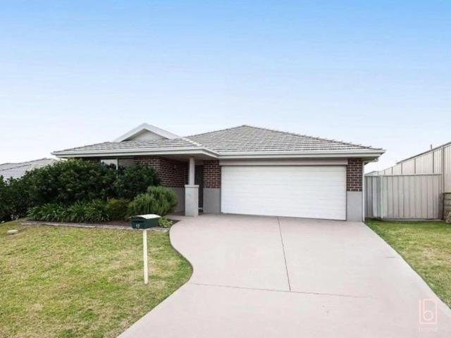 Spacious Family Home with Alfresco Living in Sought After Thornton