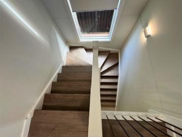 Spacious Family Home with Bedroom and Bathroom Downstairs