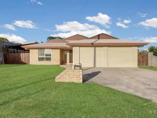 Spacious Family Home with BIG living spaces!