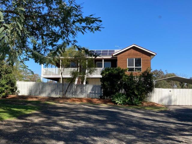 Spacious Family Home with Dual Living in the Heart of Plainland